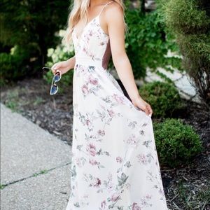 NWT - ivory/mauve floral lace back maxi dress
